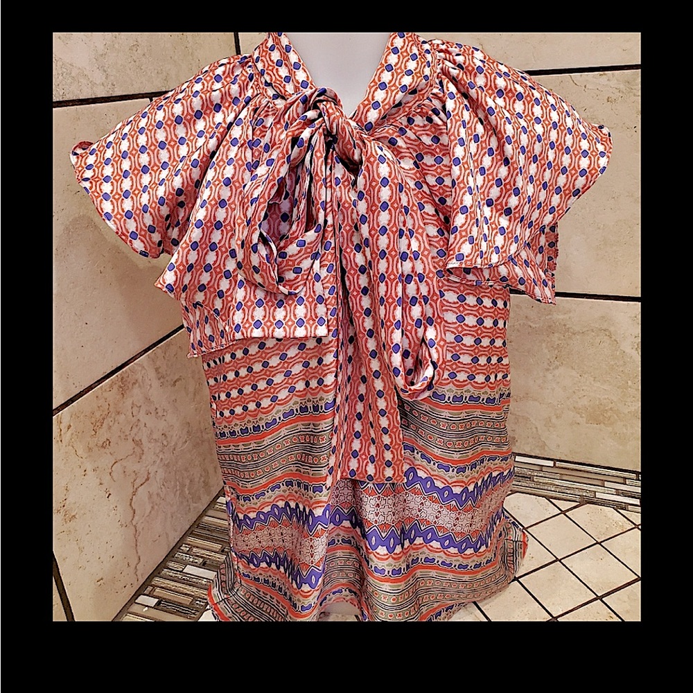 Anthropology top. Small. Condition is excellent.